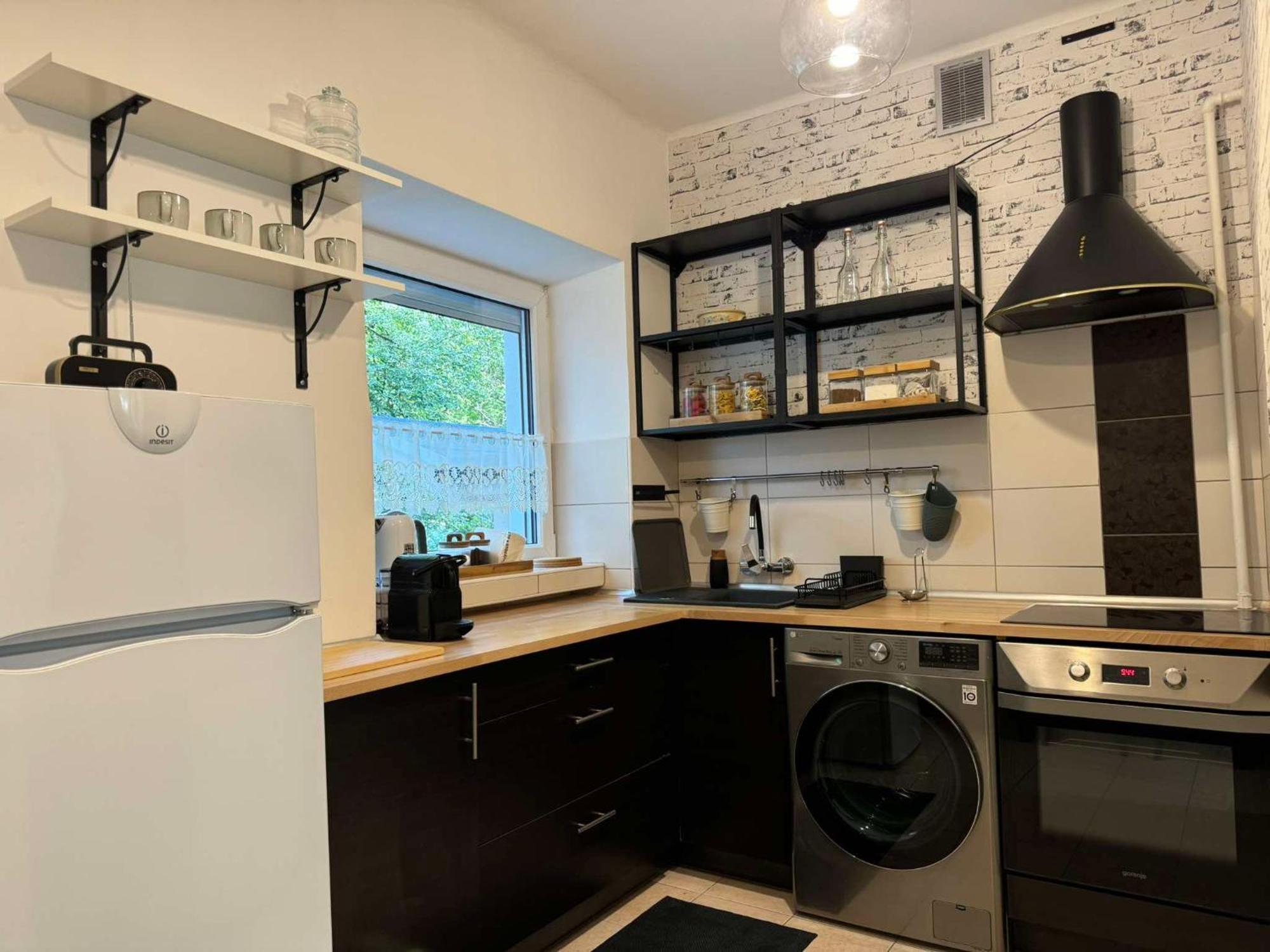 Juli Apartment